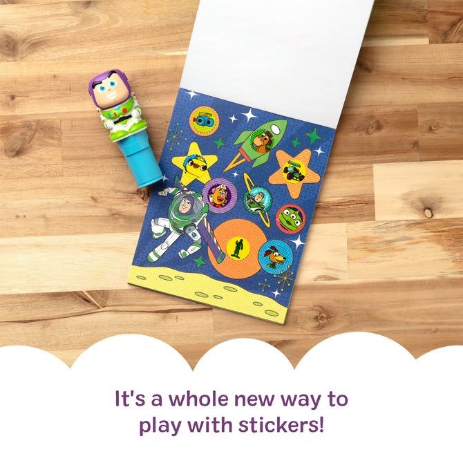 Sticker Wow Buzz Lightyear