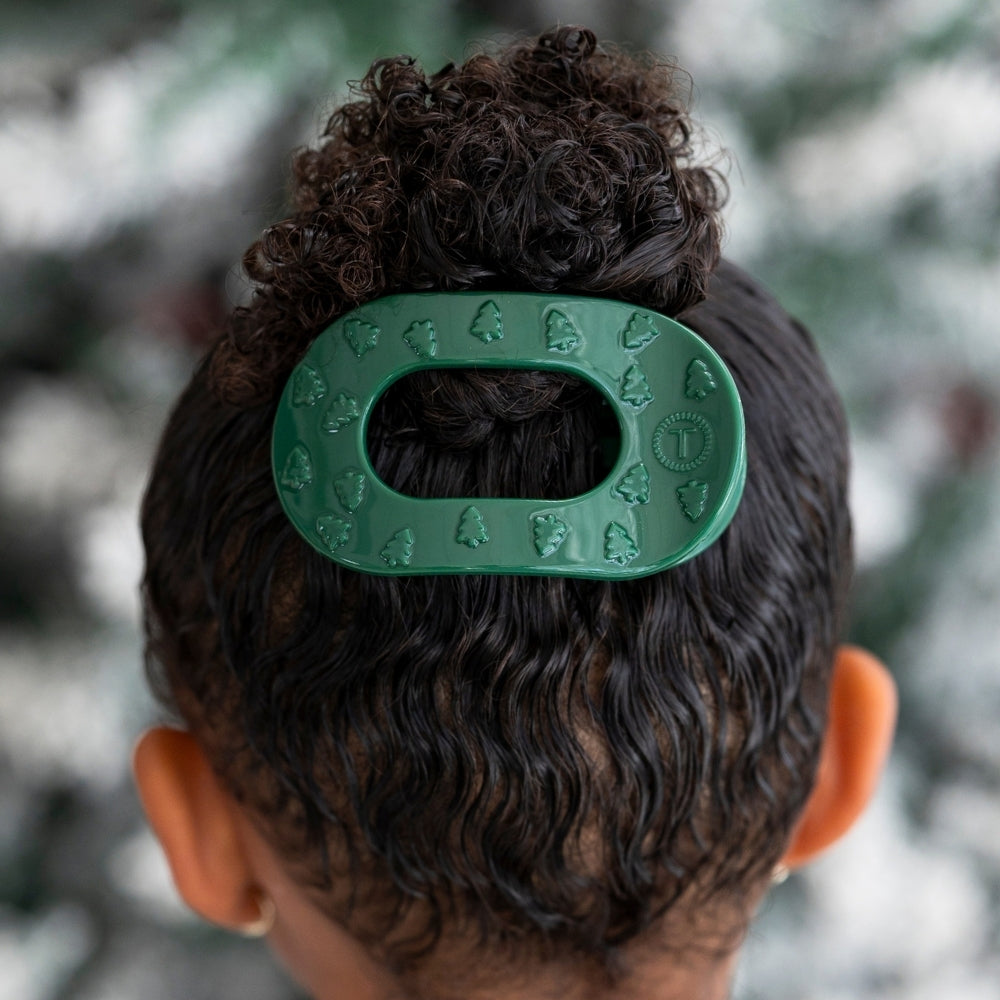 O Christmas Tree Small Flat Round Hair Clip