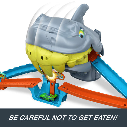HW City Shark Chomp Beach Set