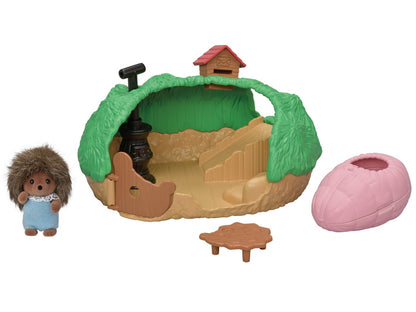 Calico Critters Baby Hedgehg Hideout