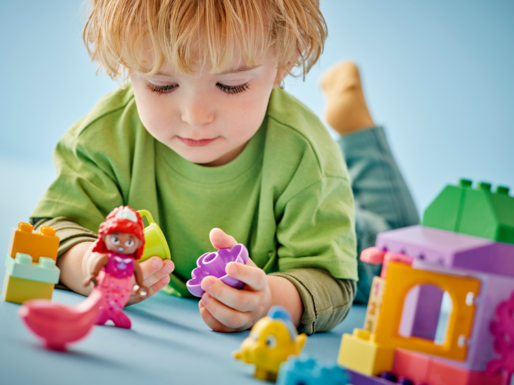 Duplo Ariel Flounder's Cafe Stand